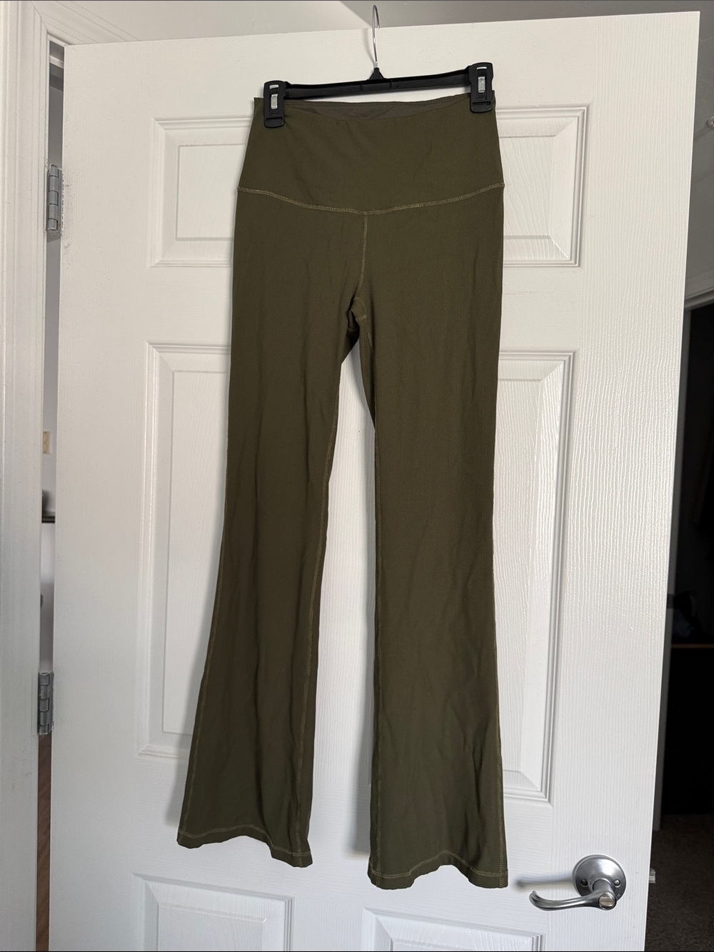 Zella Olive Active Wide-Leg High-Rise Ribbed Leggings